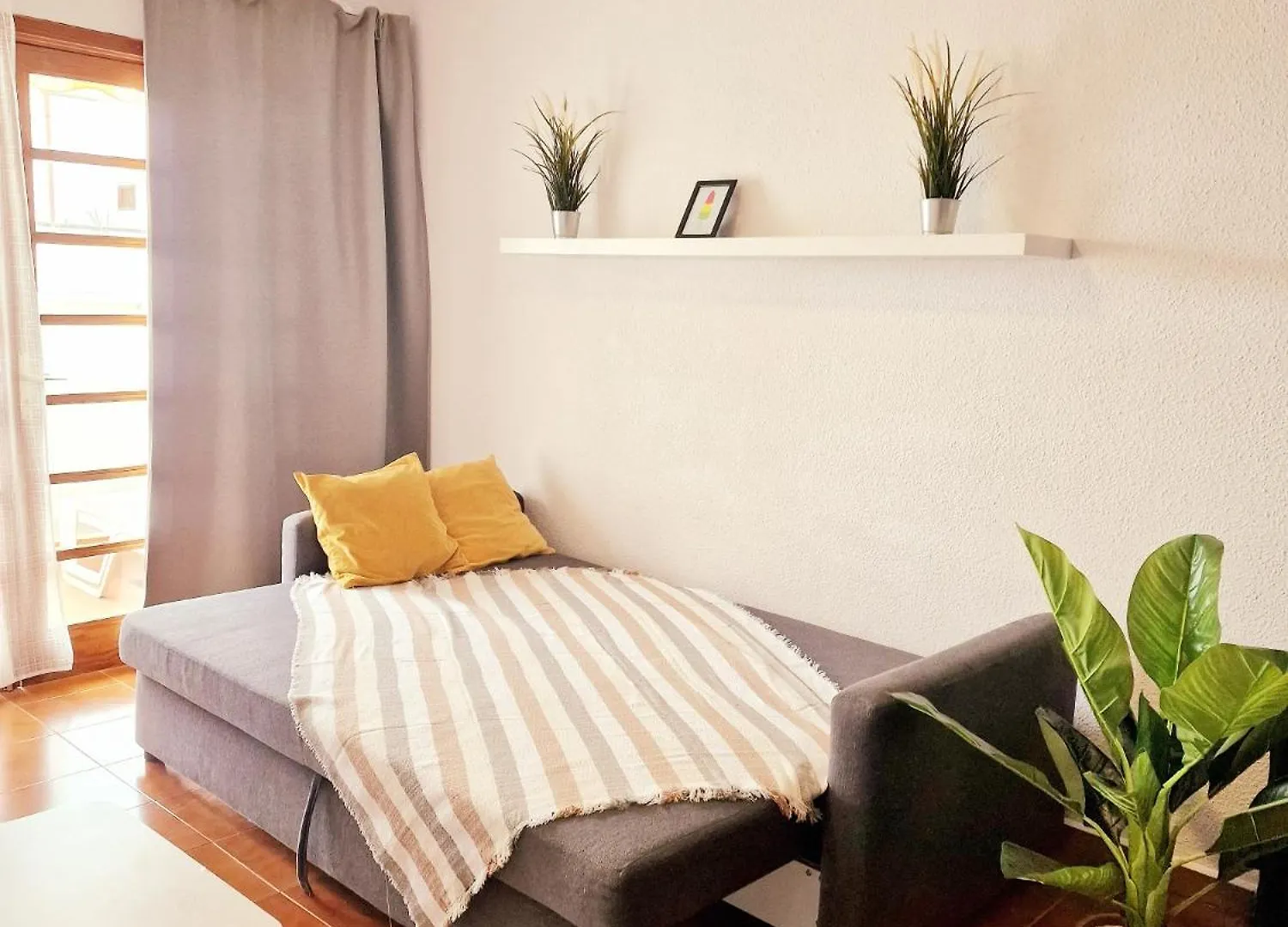 Comfortable Centrally Located Apartment Playa Feñabe 0*,  スペイン